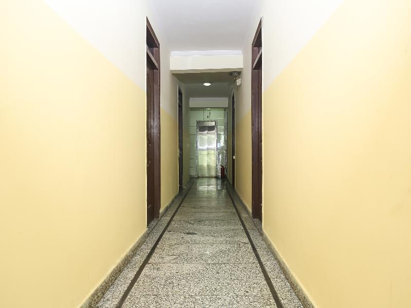 Oyo 28126 Charanpahari Hotel New Delhi Exterior photo